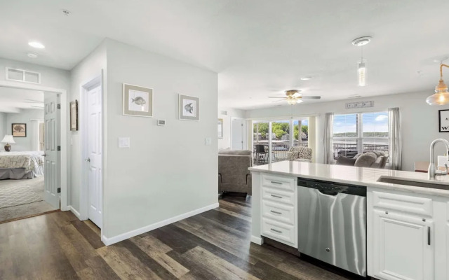 Seascape Cove Waterfront!