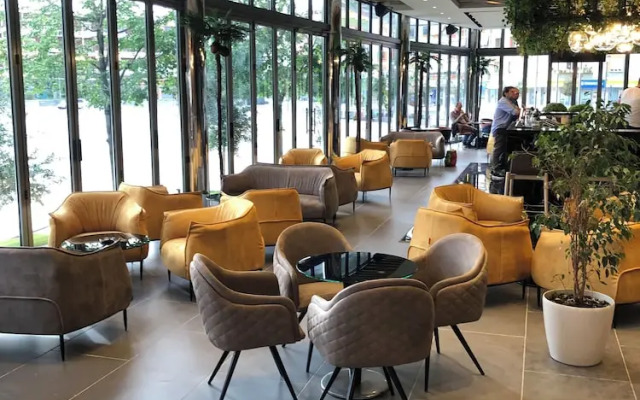 Riverside rooms at Hotel Fieri
