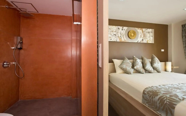Riviera Beach Hotel