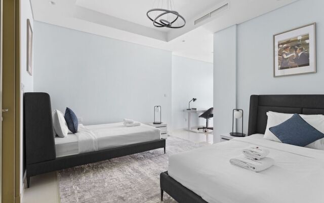 Stone Tree - Furnished 2BR with Infinity Pool