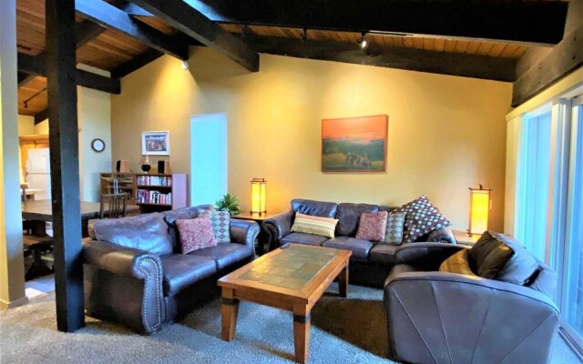 Mammoth S #232 4 Bedroom Condo