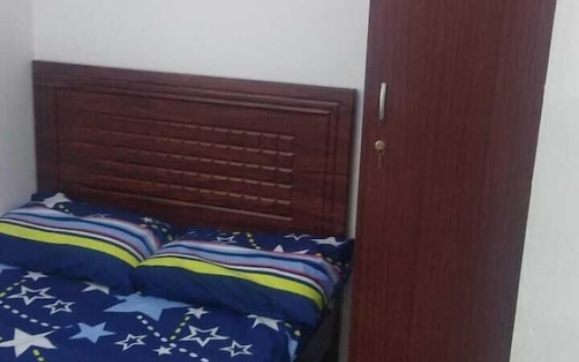 Private Couple room near Burdubai