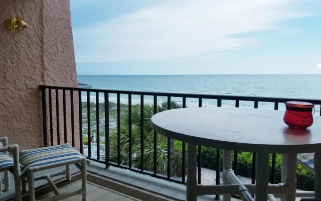 Pelican Cove #301