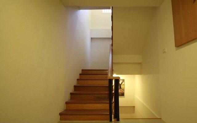 Chiangmai Hill Residence