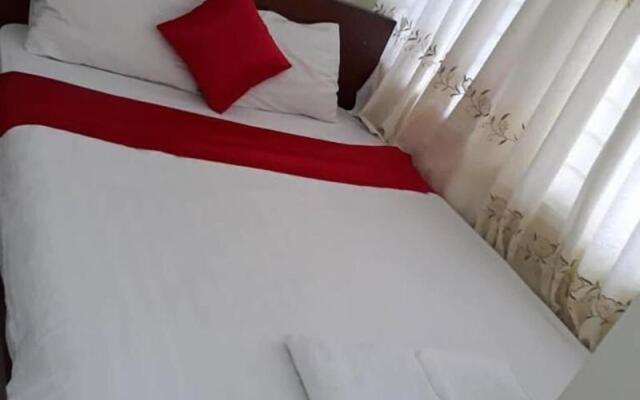 Queen Pearl Hostel