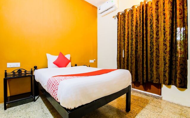 OYO 7686 Rose Garden Standard Rooms