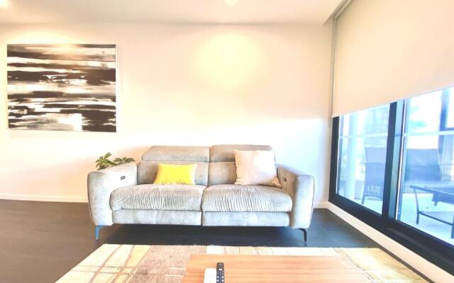Apartments Oakleigh by LaMaison Homes