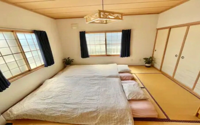 Holiday House Toya