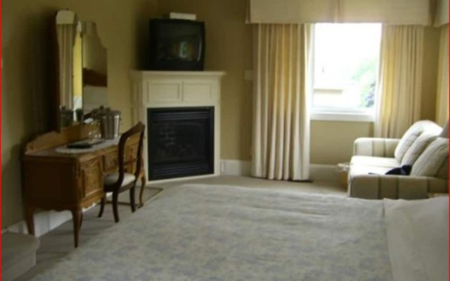 Bluecrest Bed and Breakfast