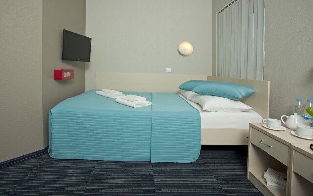 Comfort Hotel Air Express Sheremetievo (FREE ZONE)