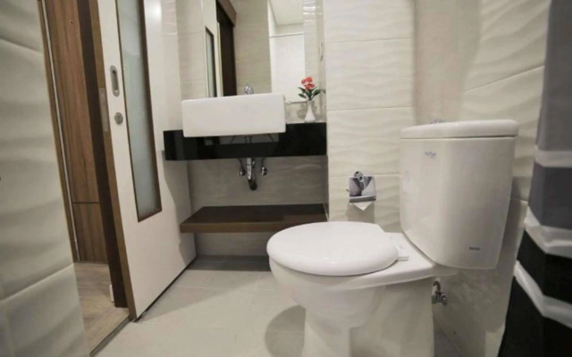 Ozone Hotel Pantai Indah Kapuk