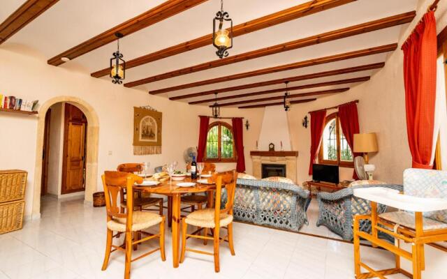 Villa Los Lagos by WestbeckVillas