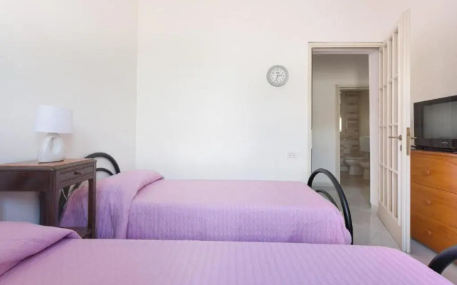 614 Riva degli Angeli by Barbarhouse