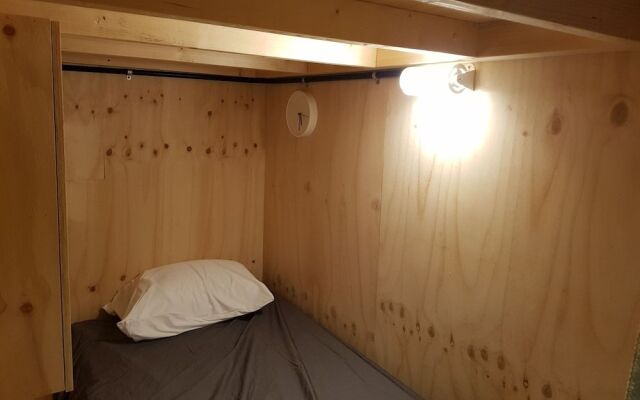 Inno Guesthouse & Bar Hongdae - Hostel