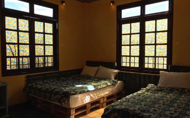 Mars House Homestay