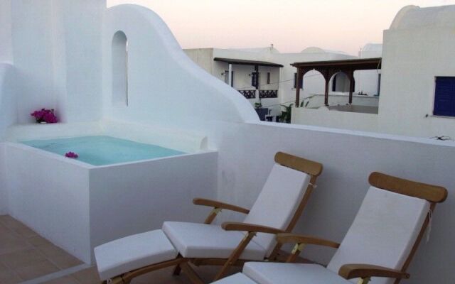 Meltemi Suites