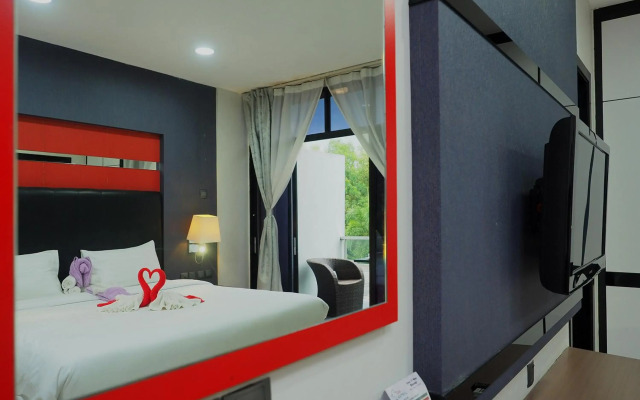 The Centro Hotel & Residence by Orchardz