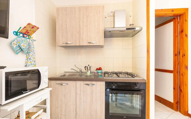 2369 Mono Le Rose by Barbarhouse