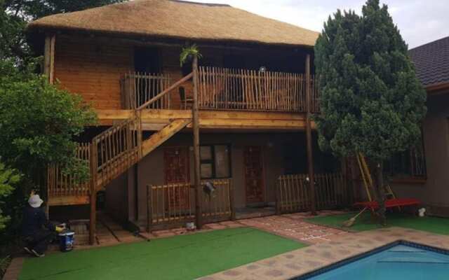 Lauren Palace Guest House