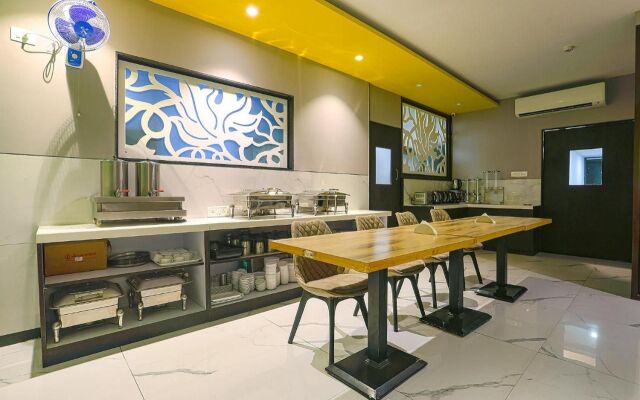 FabHotel Prime Grand