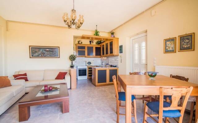 Leonidas House With Sea View