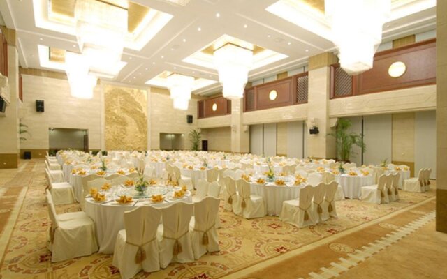 Lakeside International Hotel