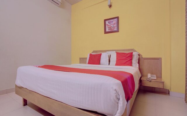 Amethyst Business Hotel by OYO Rooms