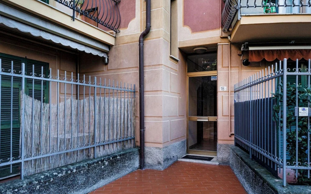 Una Palma a Camogli by Wonderful Italy