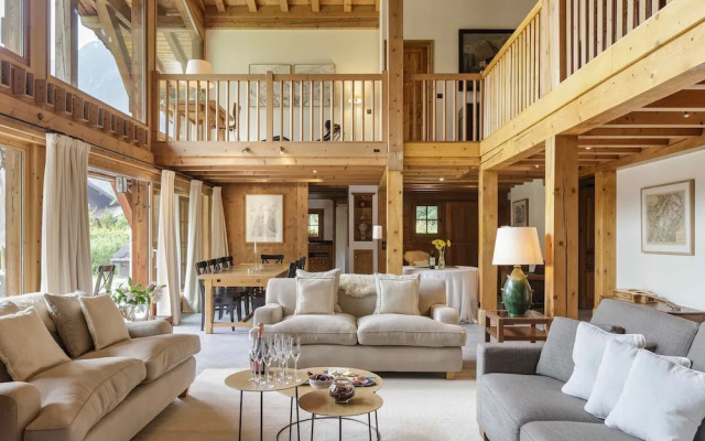Magnificent Chalet Valhalla 5 Central Chamonix