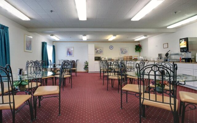 Red Lion Inn & Suites Ontario