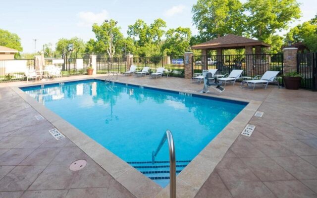 Staybridge Suites Lake Jackson by IHG