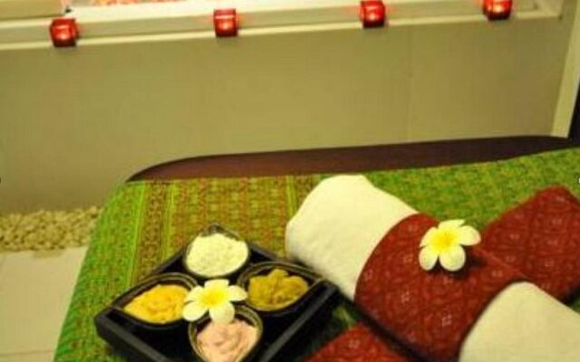 Siam Society Hotel & Resort