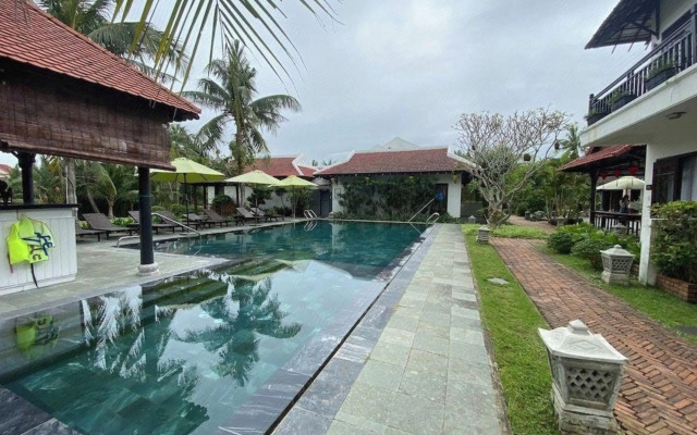 Riverside Bamboo Resort - Hoi An
