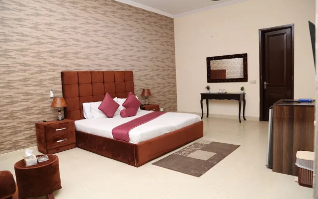 Westin Suites Guest House