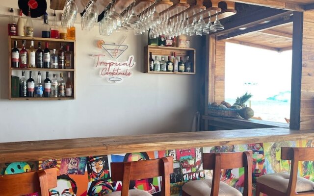 Freedom Beach Hotel