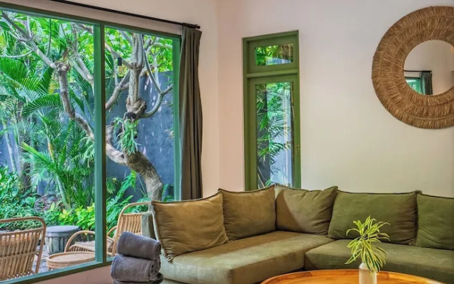 Veronica Villa by Betterplace