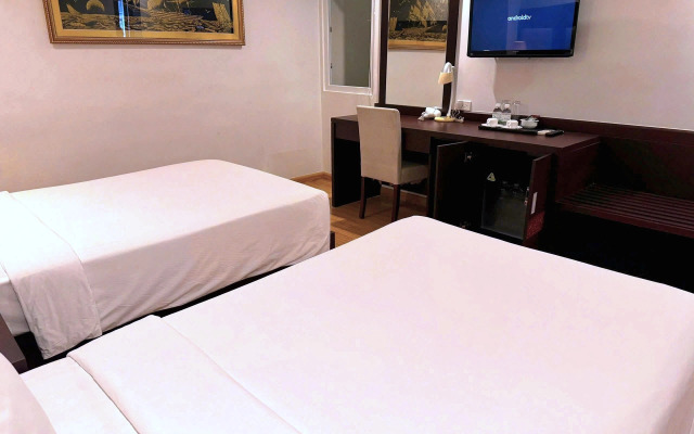 Galliot Hotel Nha Trang