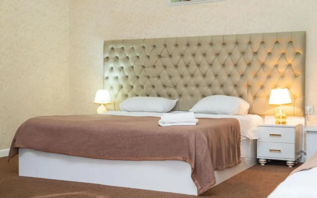Khagani Street Apartments