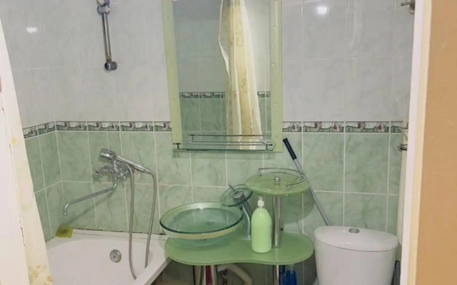 Апартаменты на улице Выучейского 28