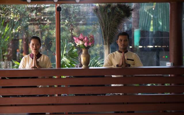 La Renaissance Boutique