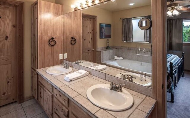 About Time - Three Bedroom Cabin