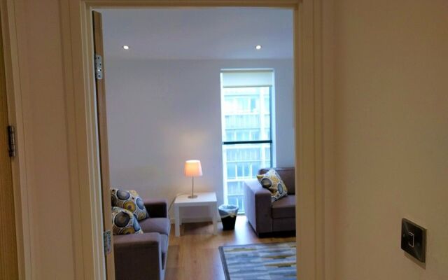 Elephant and Castle Apartment