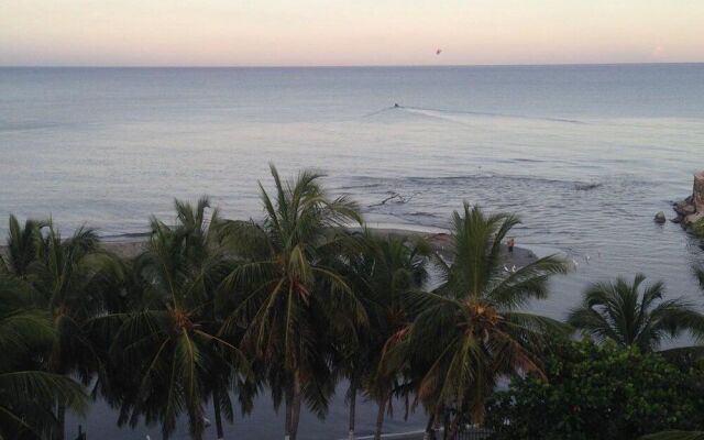 The Cantamar Beach Hostel