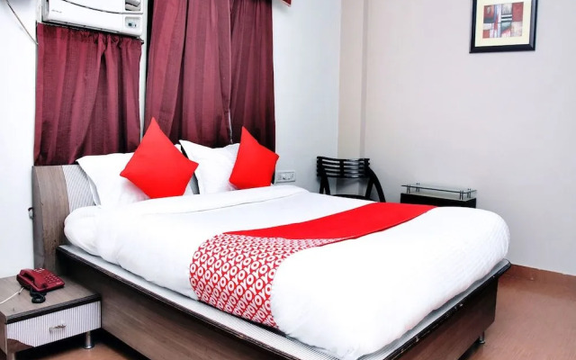 OYO 12682 Hotel Relax