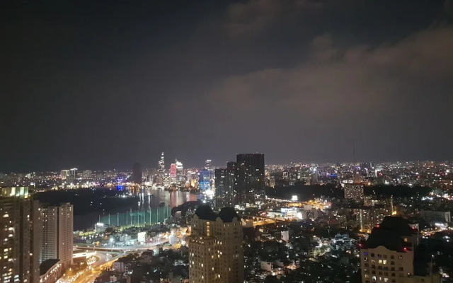 Tiffany Luxury Apartment