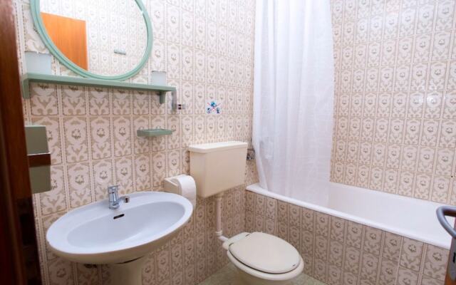 Hope - 30m to the sea & Seaview - R3