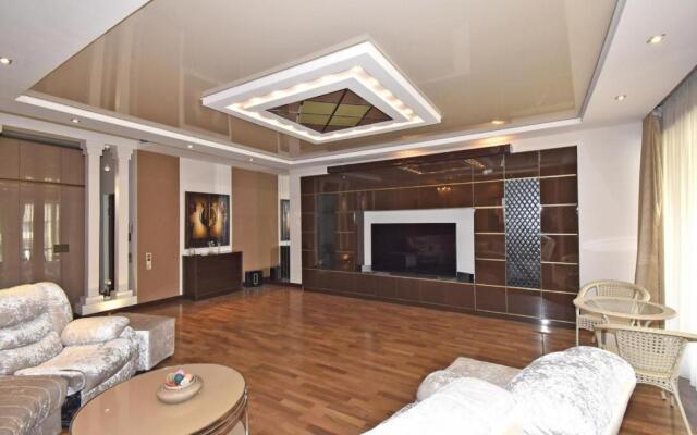 Northern Avenue, 2 bedrooms Luxury & GRAND apartment HH555