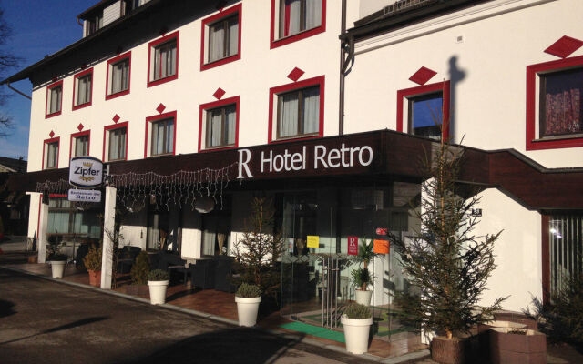 Hotel Retro