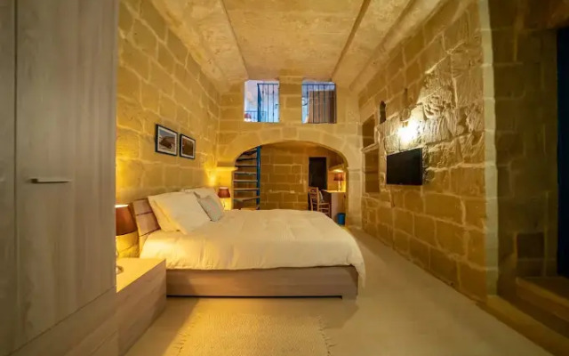 Ta' Pinu B&B