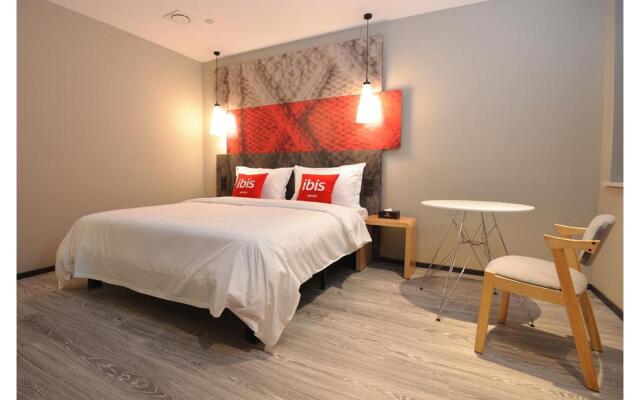 ibis Nanjing Tianyin Avenue